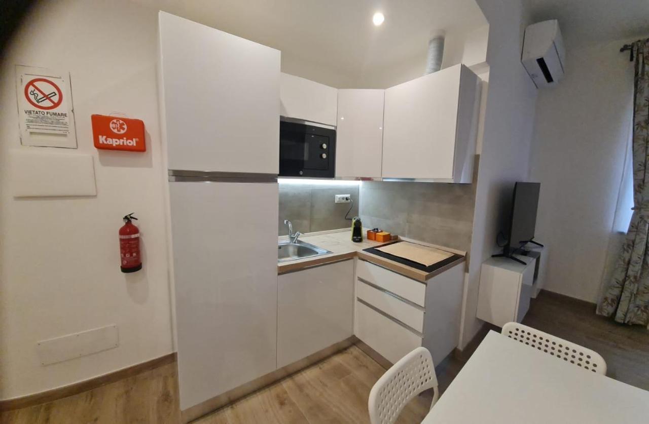 Domus Lidia - Appartamento Non Fumatori Roma Ngoại thất bức ảnh